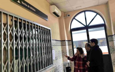 Riolobos: “Con las protestas de todos hemos logrado que las estaciones de Talavera, Torrijos, Illescas y Oropesa tengan abierta las taquillas de venta de billetes”