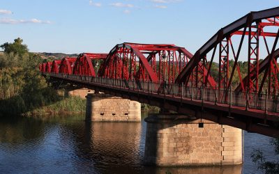 El PP celebra que la Junta “se haya dignado” a adecentar el Puente Reina Sofía tras 26 años de abandono