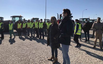 Merino: “El vacuno de leche no tendría que manifestarse si Page y Sánchez ayudaran al eslabón más débil de la cadena alimentaria”