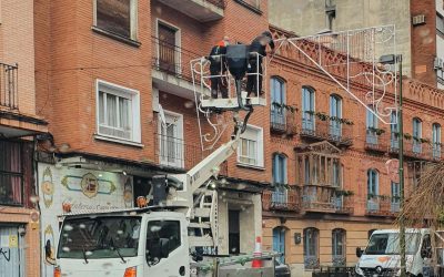 El PP critica la imprevisión del Gobierno local al dejar sin luces de Navidad a Corredera y Palenque