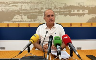 García-Barroso lamenta no tener “ninguna comunicación ni colaboración” del Ministerio y la Junta sobre el Puente Viejo